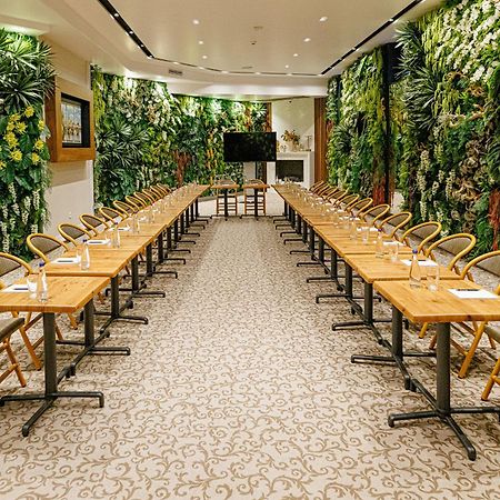Hotel Balkan Belgrado Esterno foto