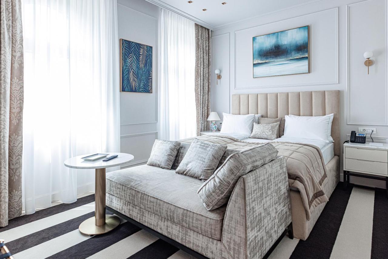 Hotel Balkan Belgrado Esterno foto